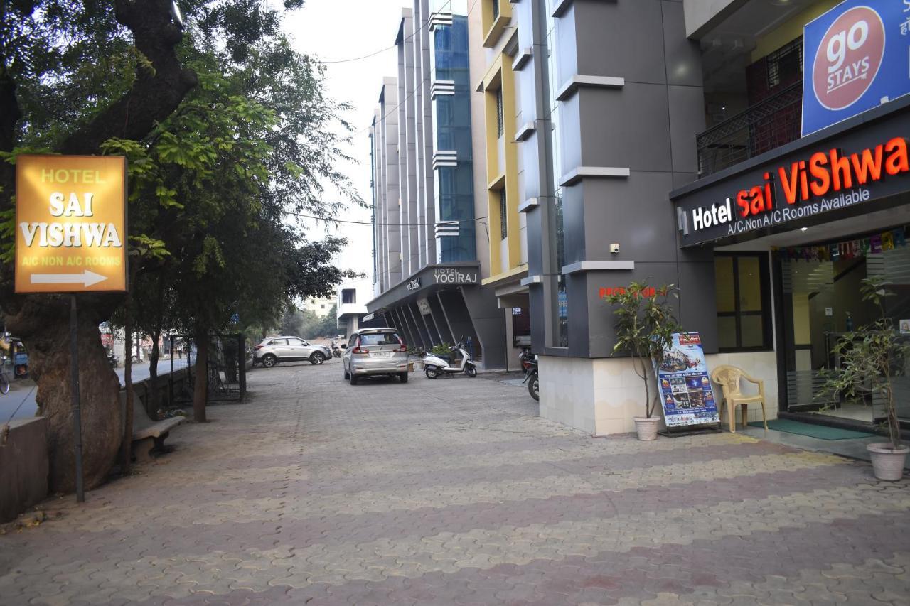 Hotel Sai Vishwa Shirdi Esterno foto