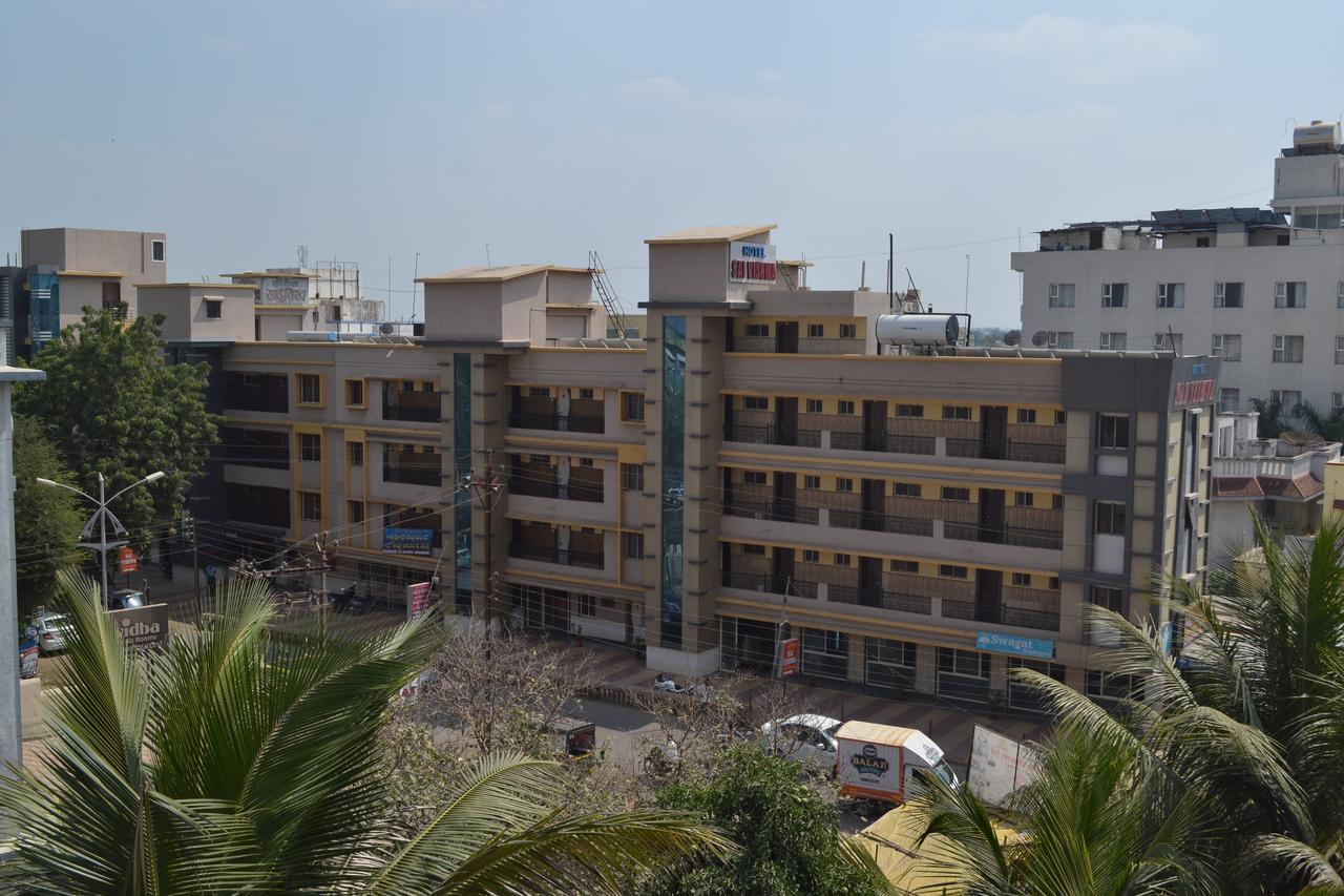 Hotel Sai Vishwa Shirdi Esterno foto